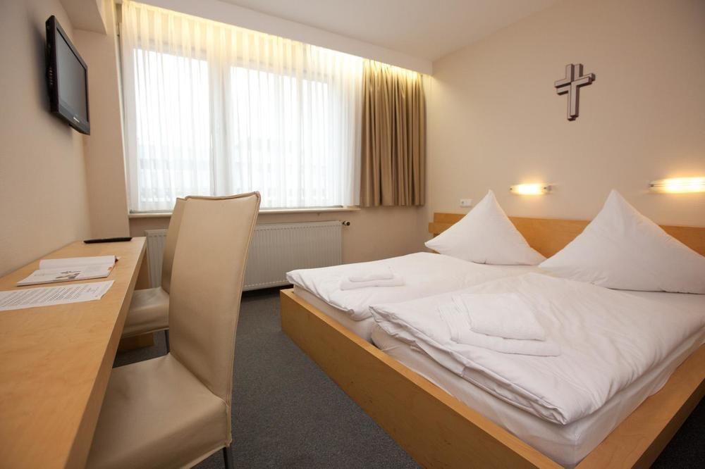 Mainhaus Stadthotel Frankfurt Φραγκφούρτη Εξωτερικό φωτογραφία