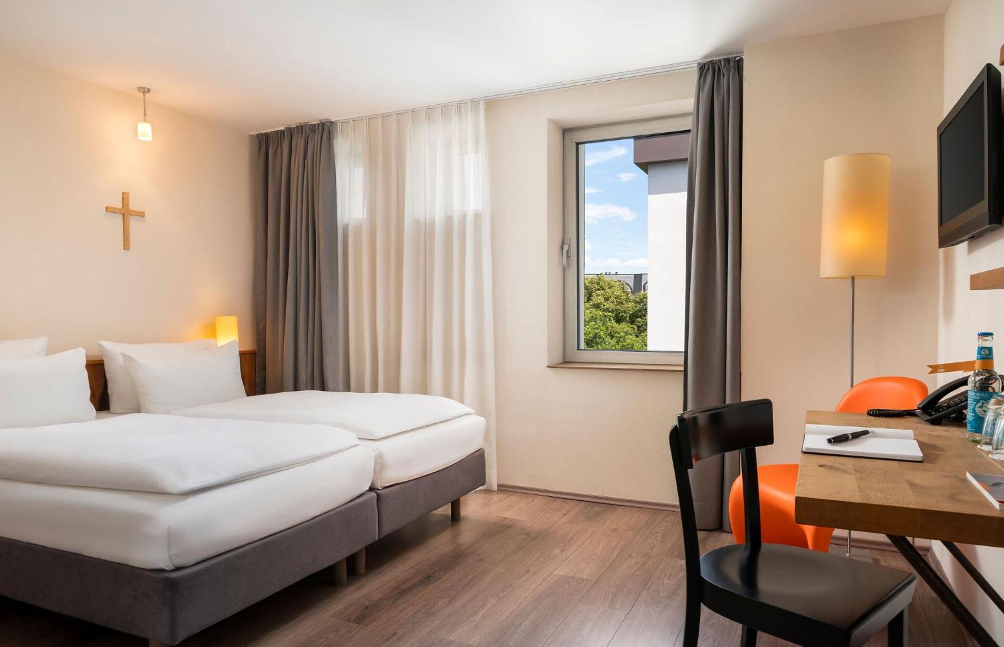 Mainhaus Stadthotel Frankfurt Φραγκφούρτη Εξωτερικό φωτογραφία