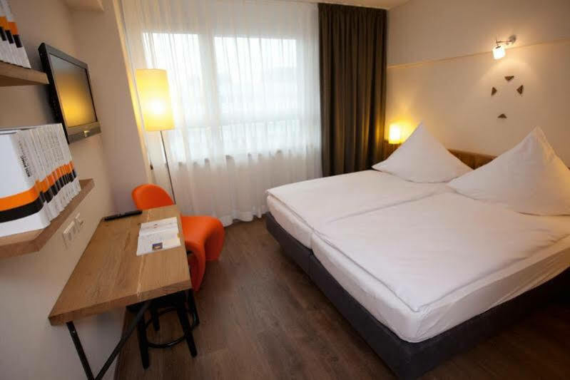 Mainhaus Stadthotel Frankfurt Φραγκφούρτη Εξωτερικό φωτογραφία
